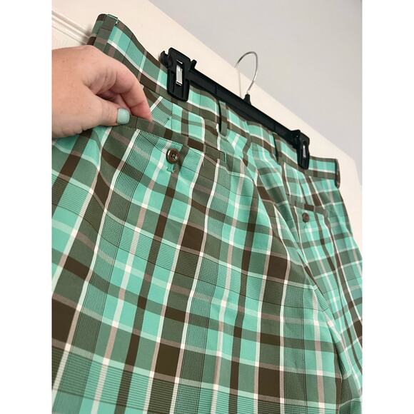 Men's Louis Raphael Plaid Golf Shorts Size 36 Waist Casual Flat Front - Picture 5 of 10